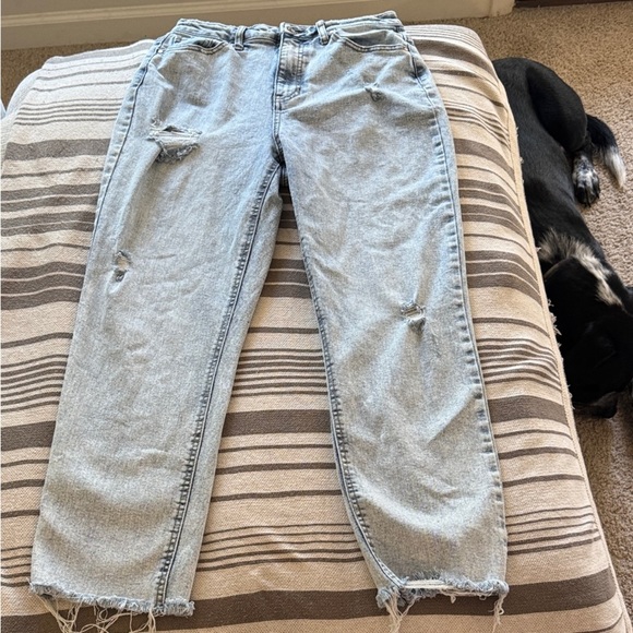 Light Wash Distressed High Waist Straight Leg Jeans | Woman’s 29 - Picture 3 of 5